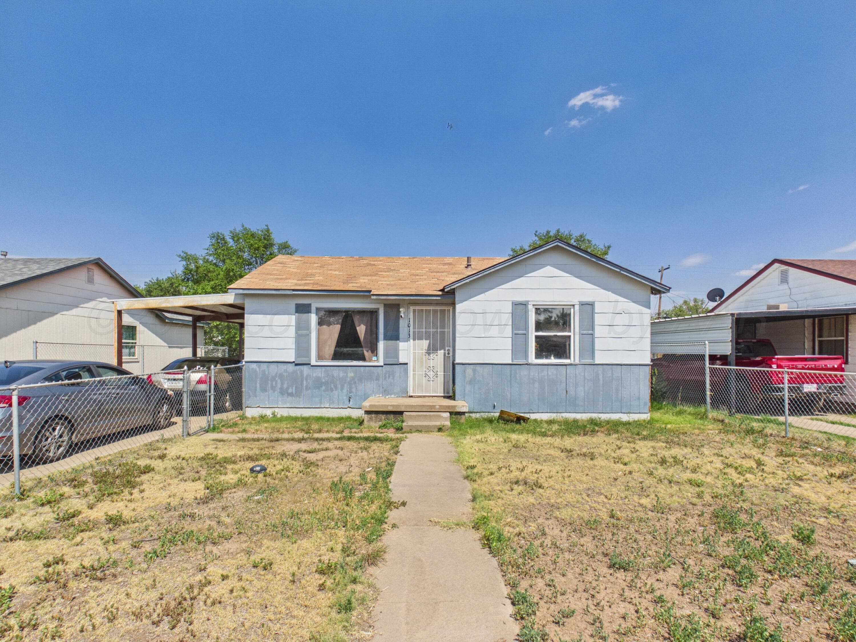 1013 Ricks St