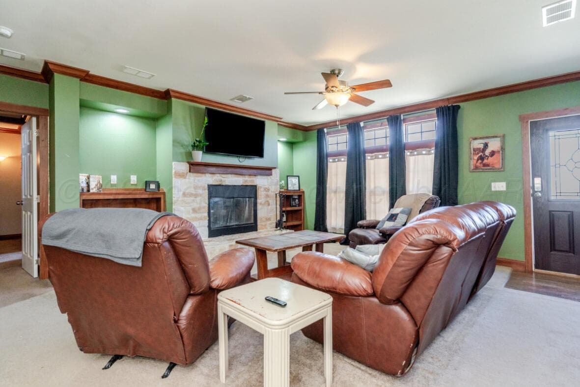 Gallery image 3