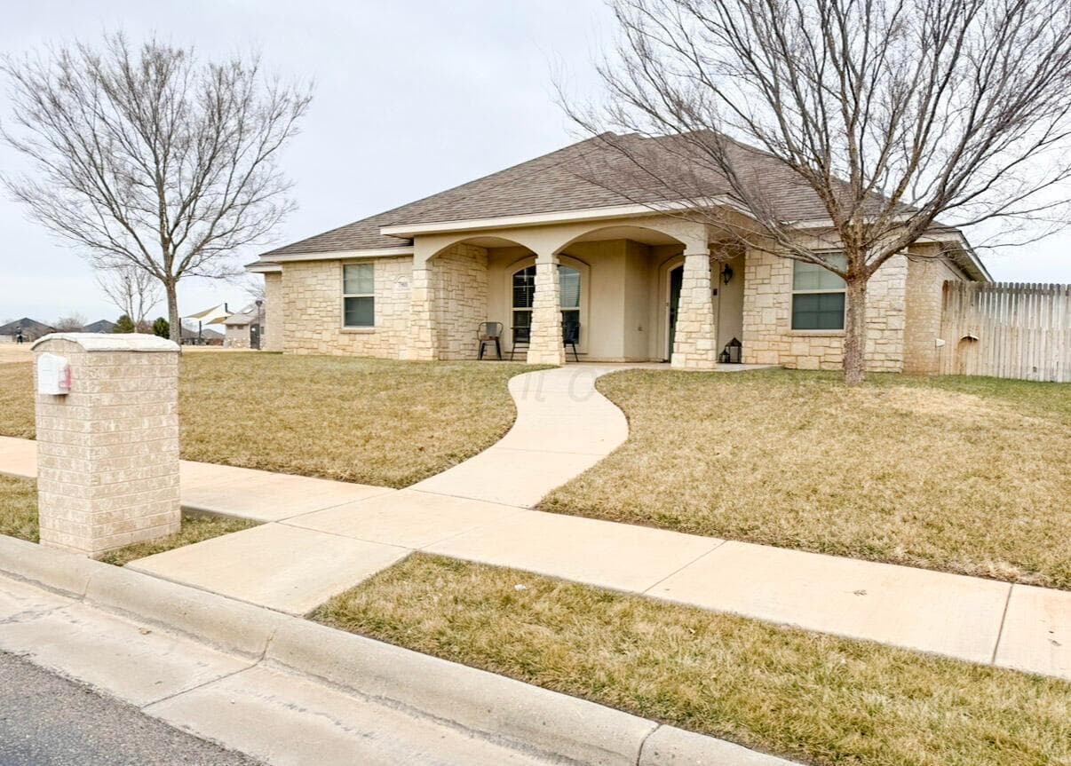 7901 Tallahassee Dr