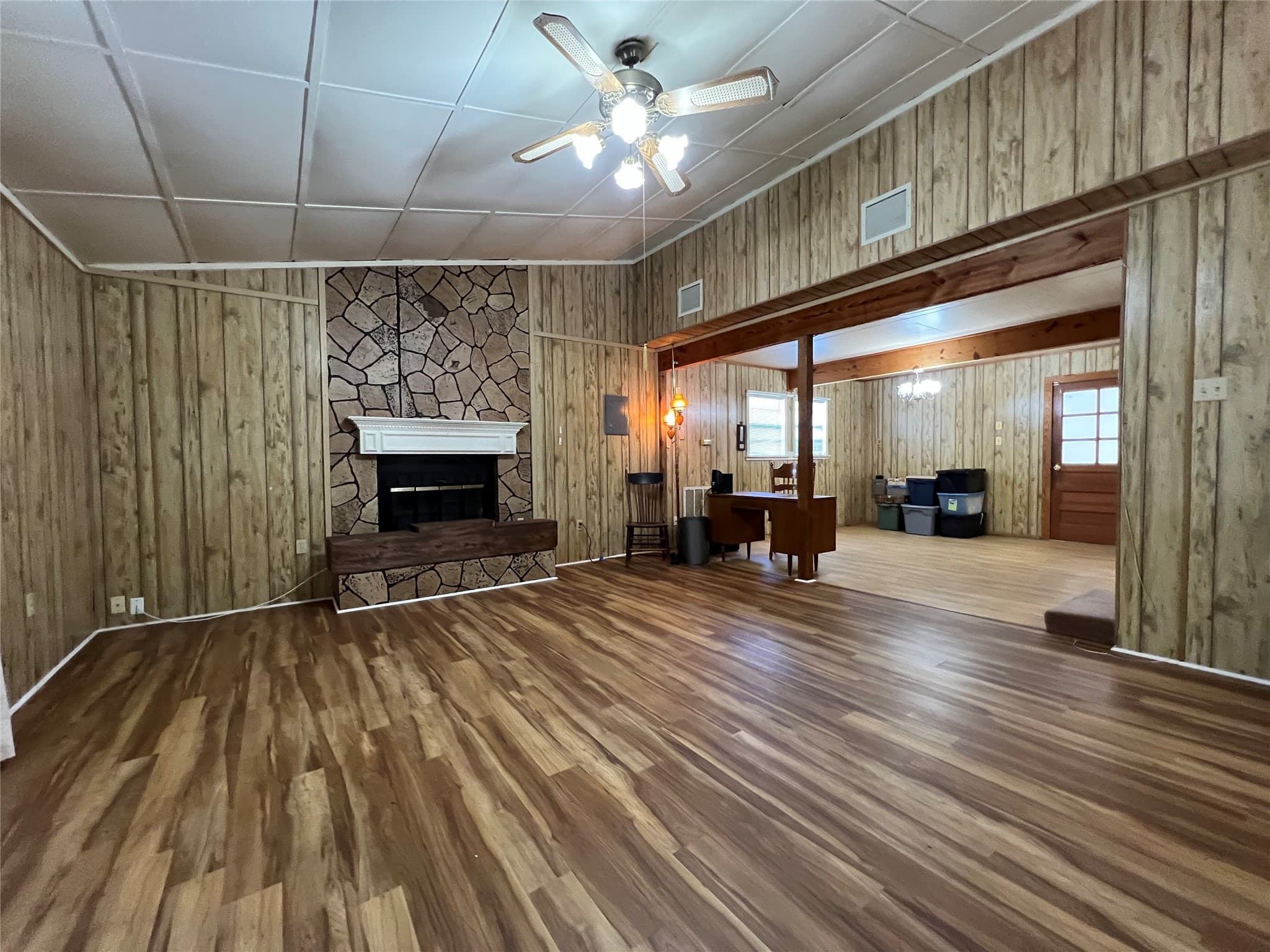 Gallery image 4
