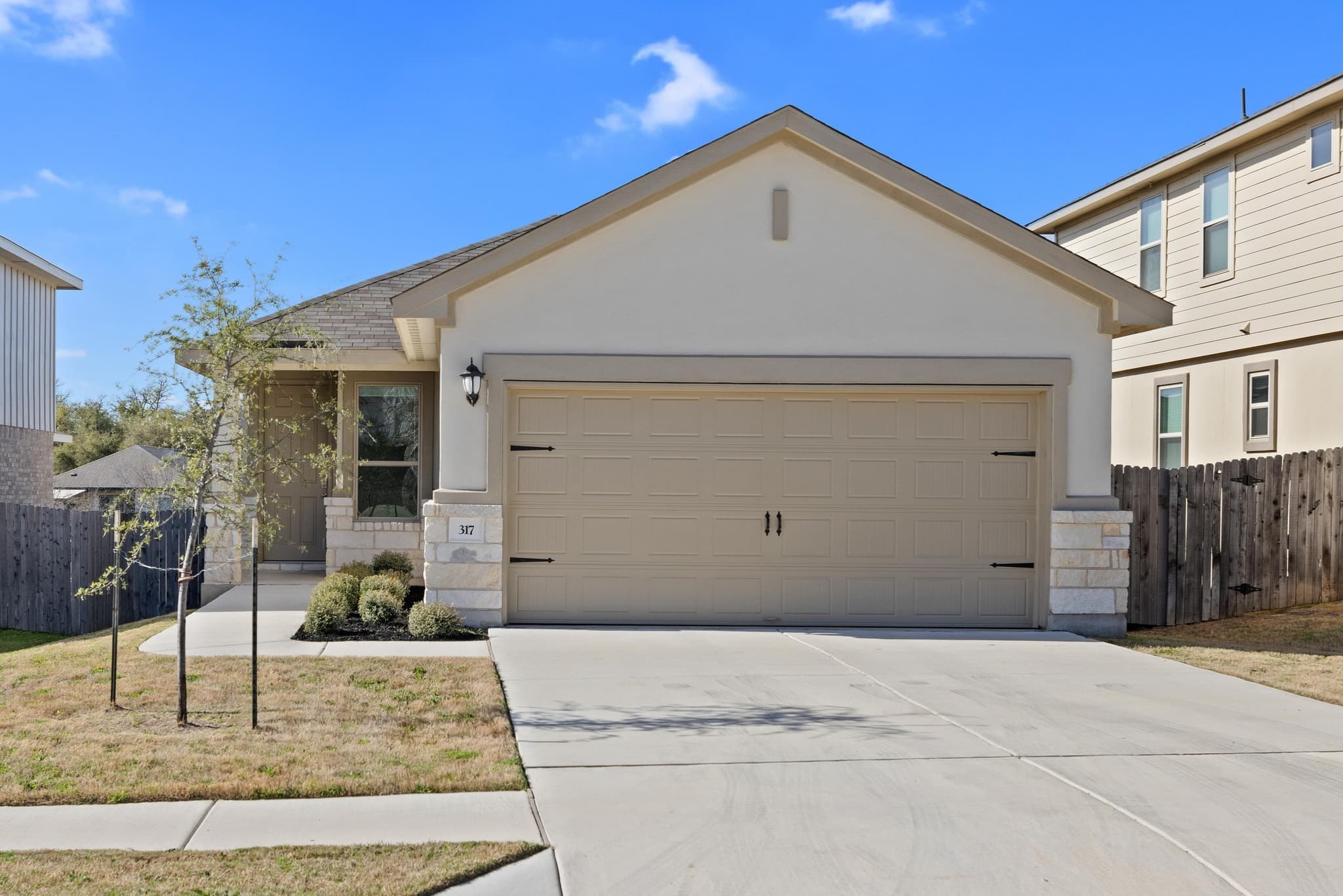 317 Dipprey Ln