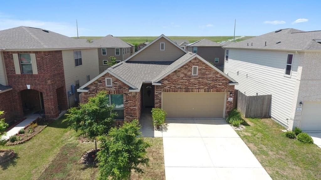 6309 Minnoch Ln