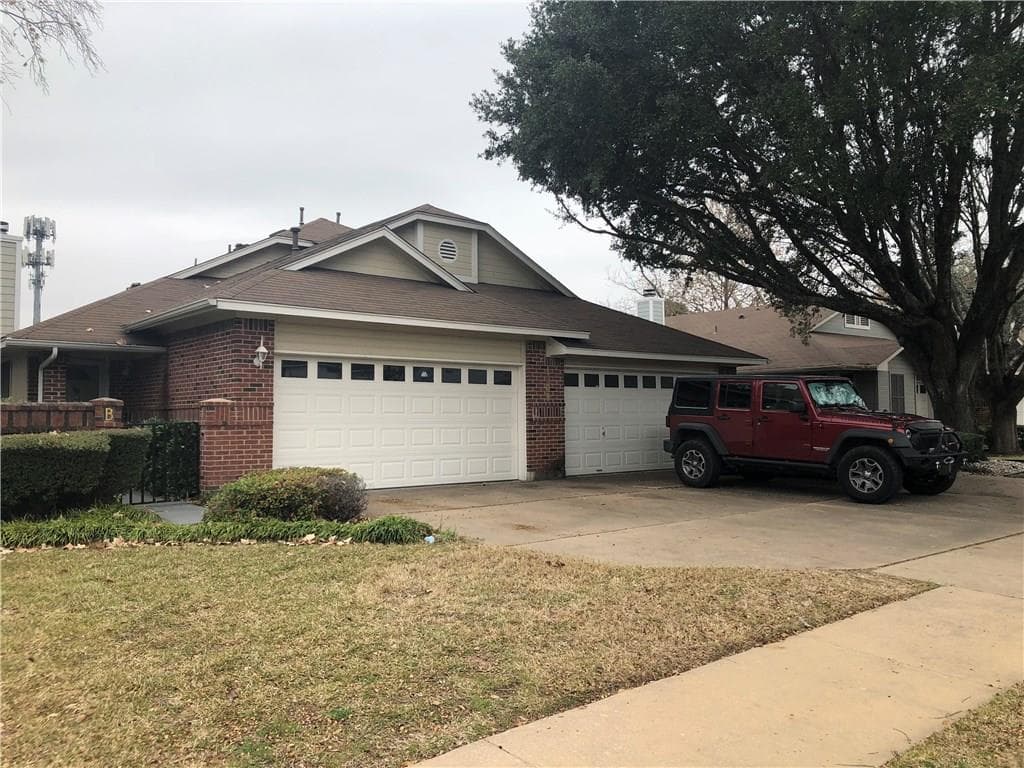 1007 Markham Ln Apt B
