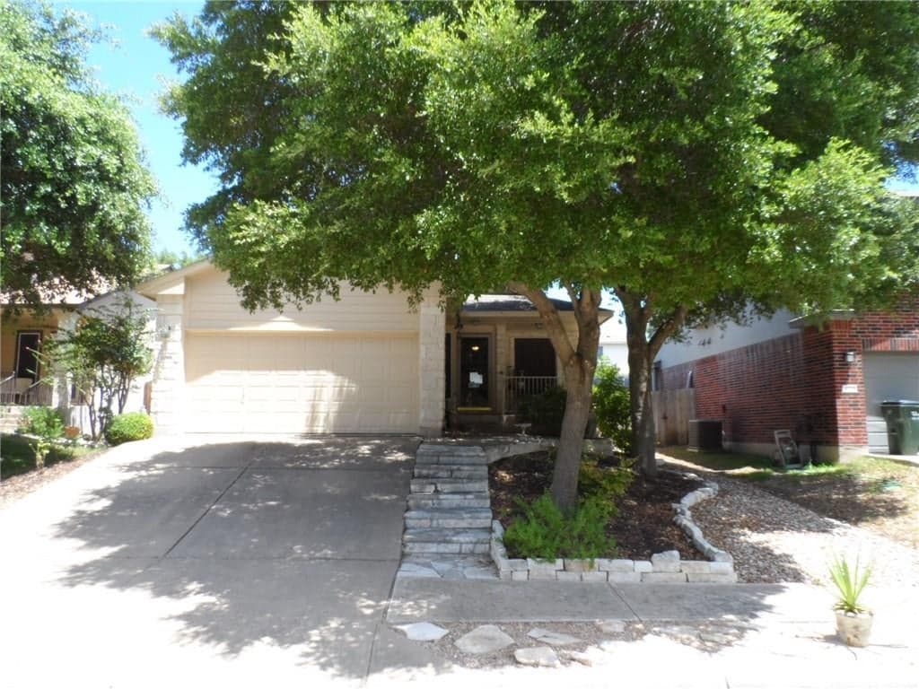 15213 Katies Corner Ln