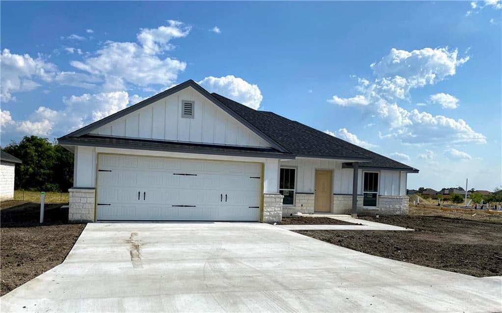Main property image