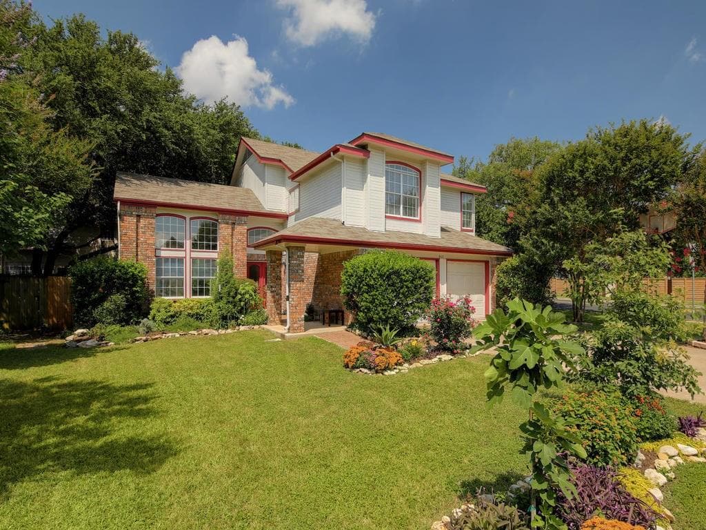 8421 Cornerwood Dr