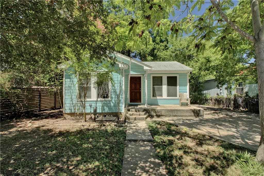2100 Rountree Dr