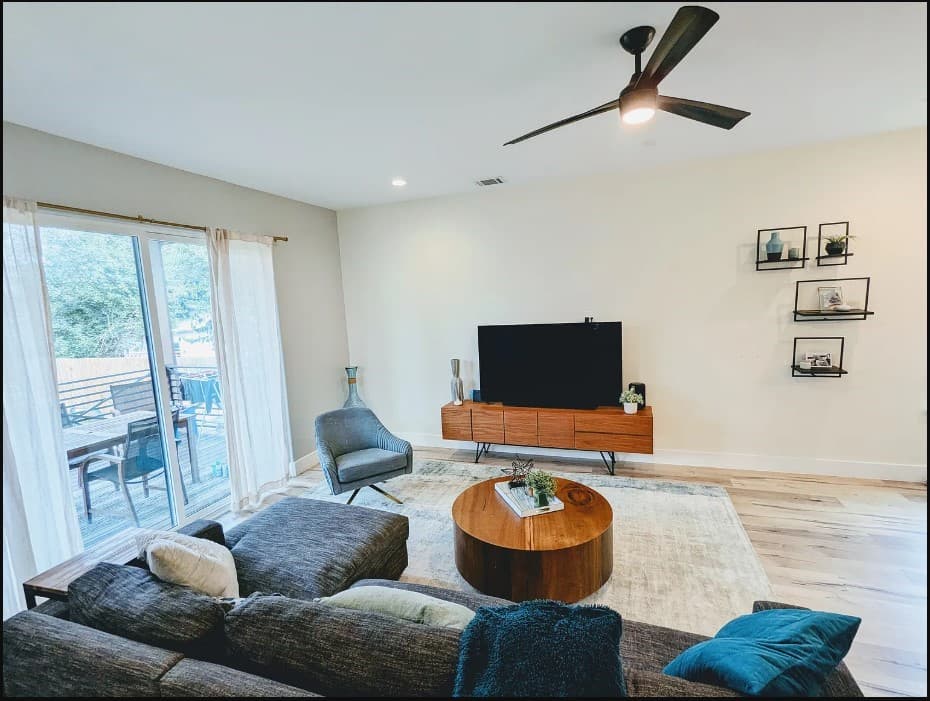 Gallery image 3
