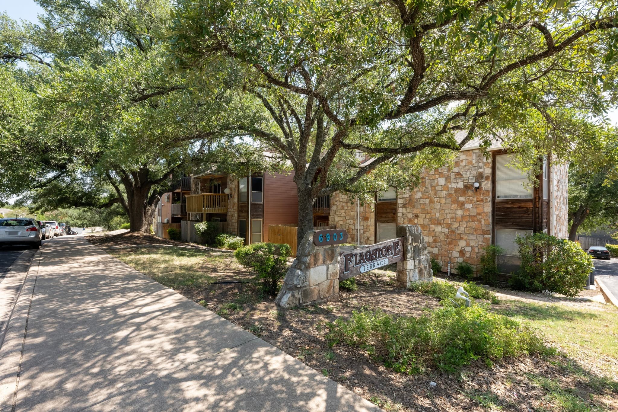6903 Deatonhill Dr Apt 42