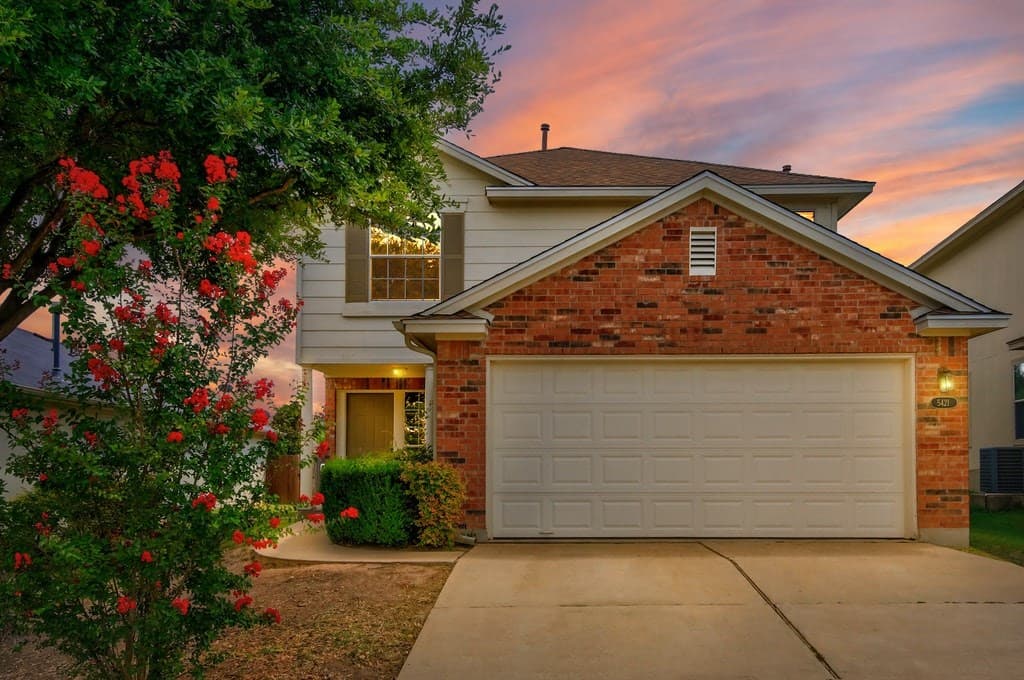 5421 Rayburn Ln