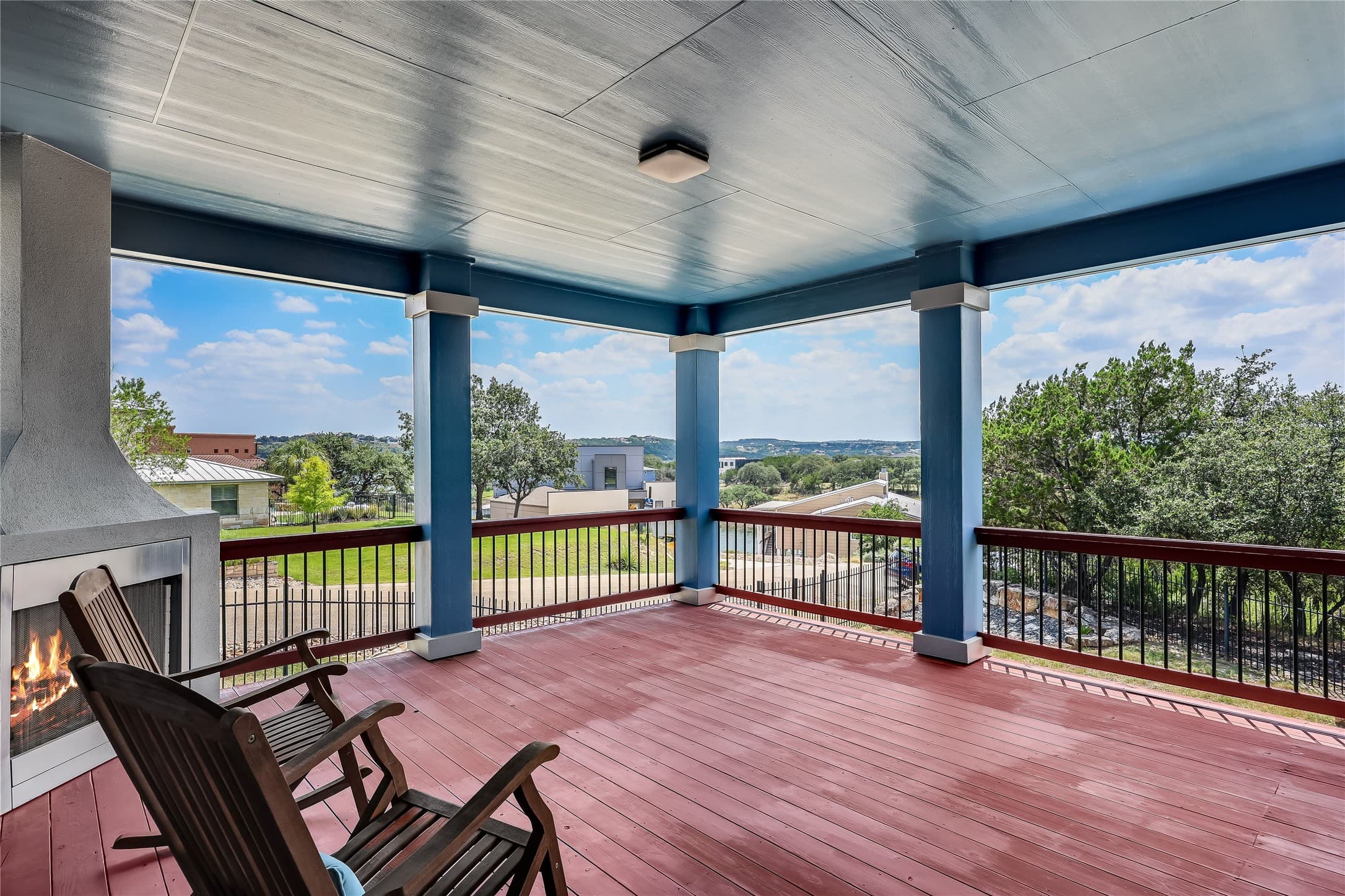 3000 Constitution Dr