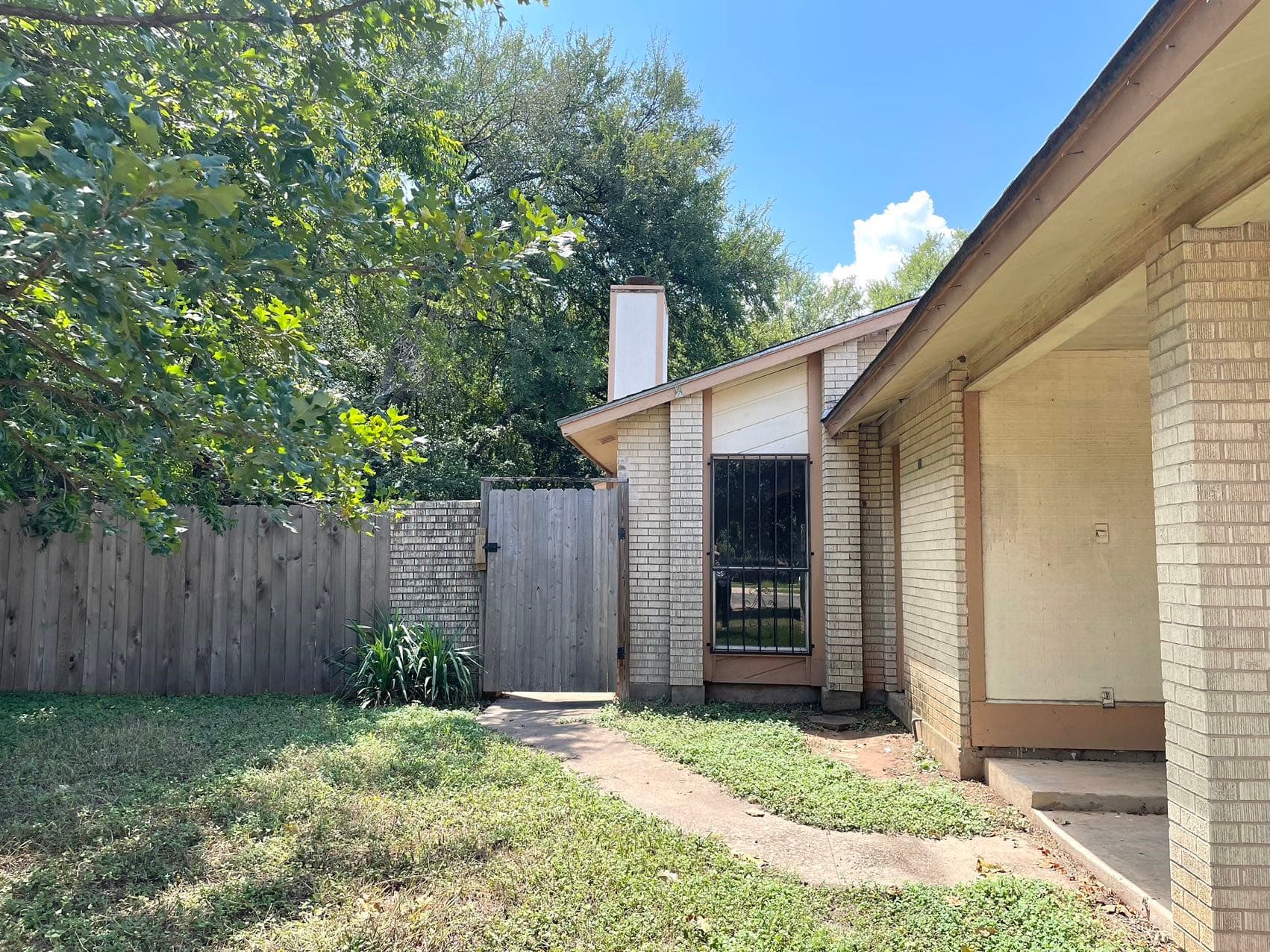 Main property image