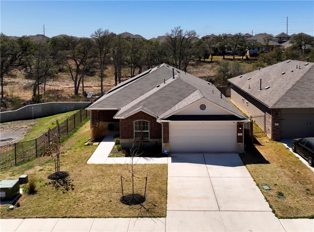 124 Empress Tree Dr