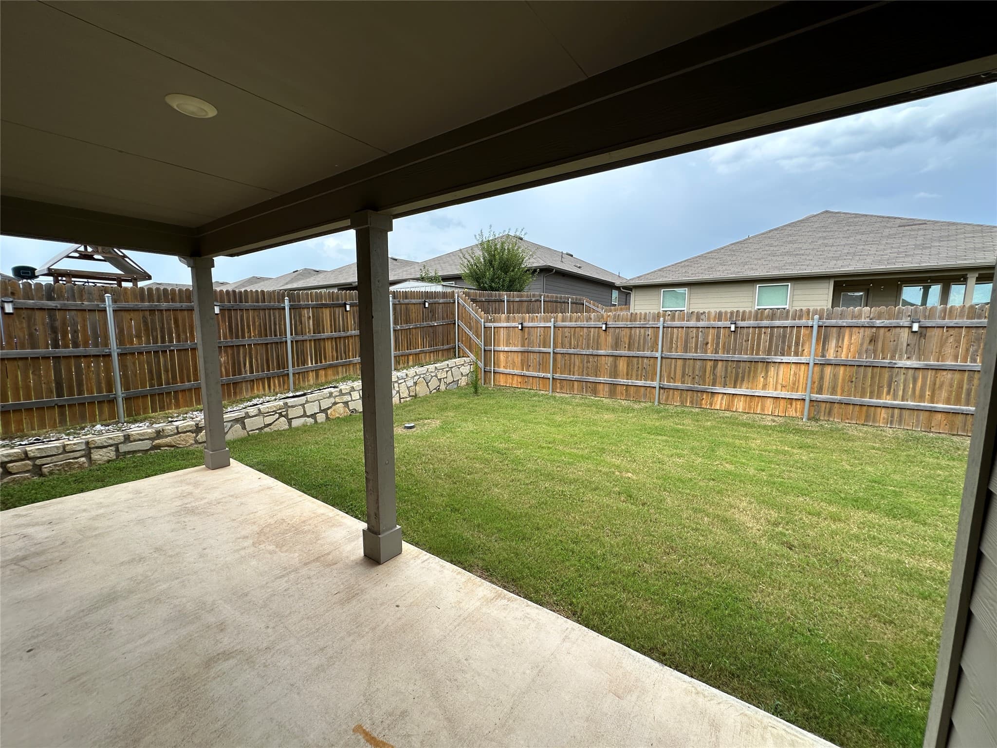 5801 Berriweather Dr