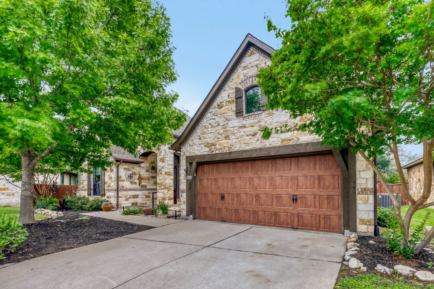 2906 Bellamy Cir