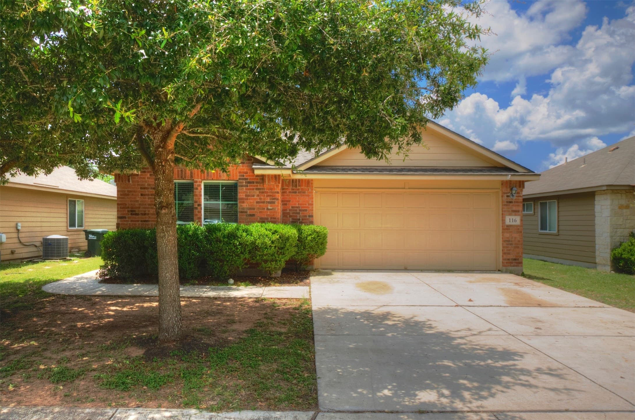 116 Salas Dr