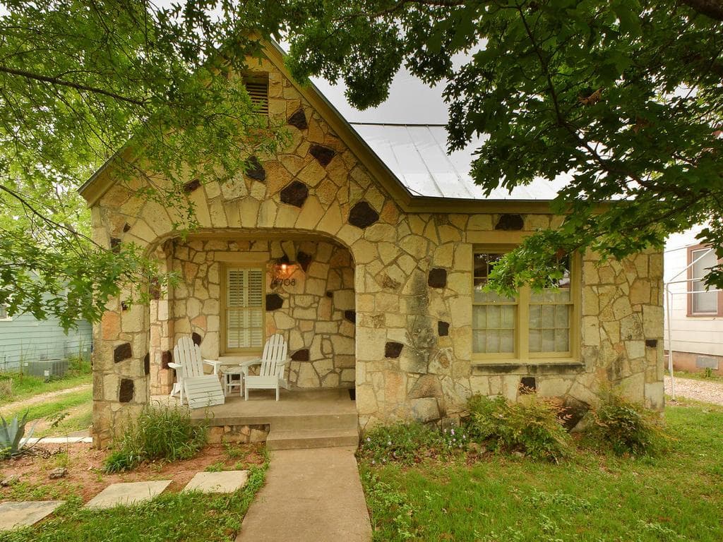 4708 Ramsey Ave
