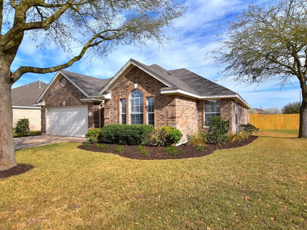 Main property image