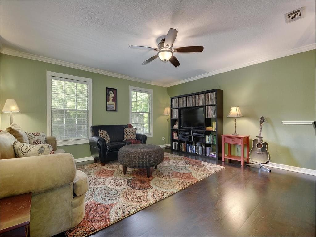 Gallery image 4