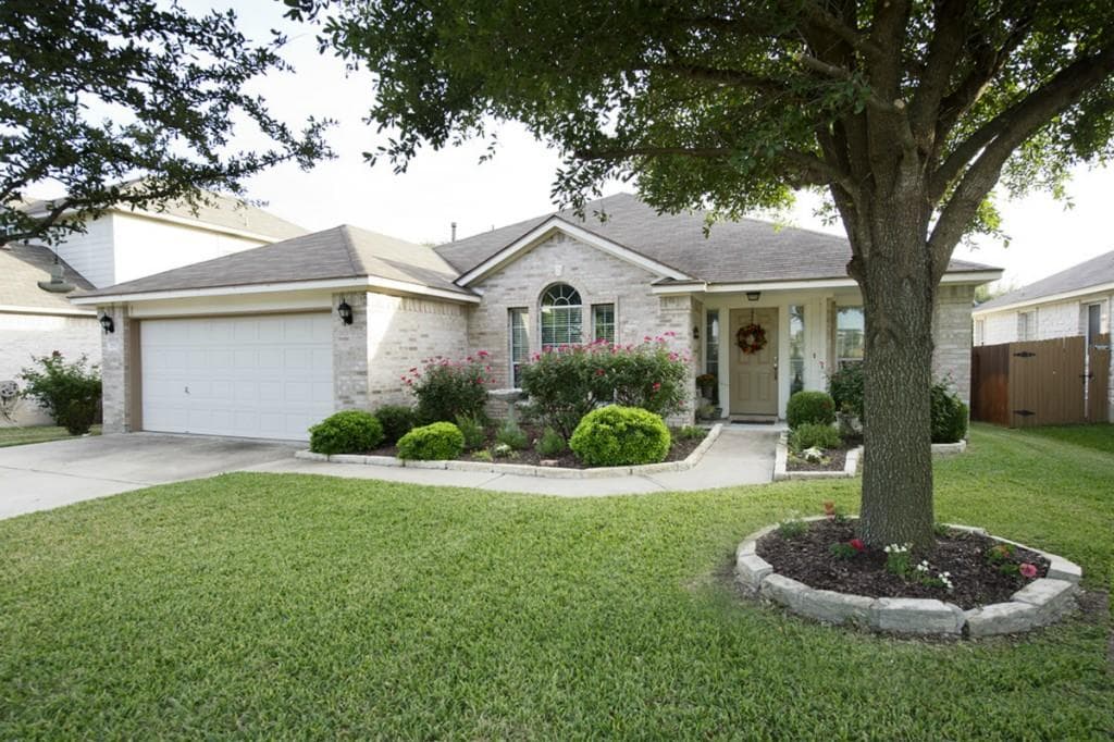 3757 Rod Carew Dr