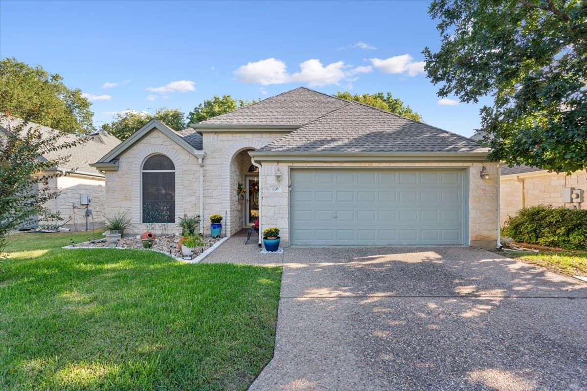 120 Melissa Ct