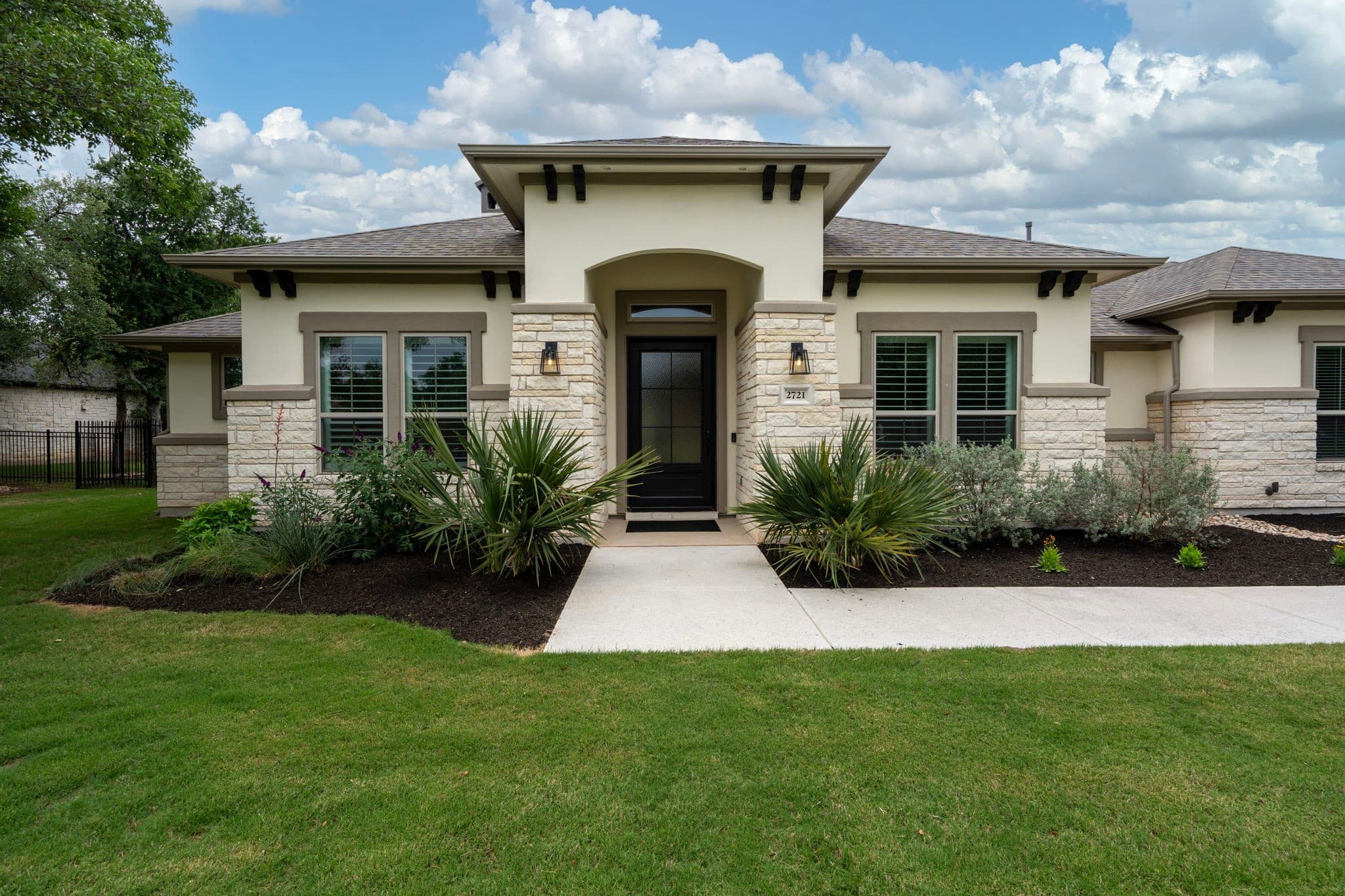 2721 Fishing Hole Cv