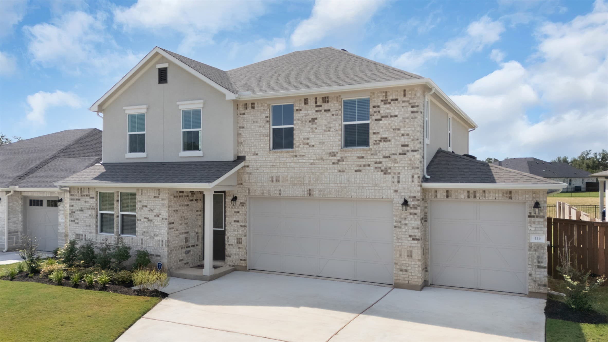 113 Plumbago Ln
