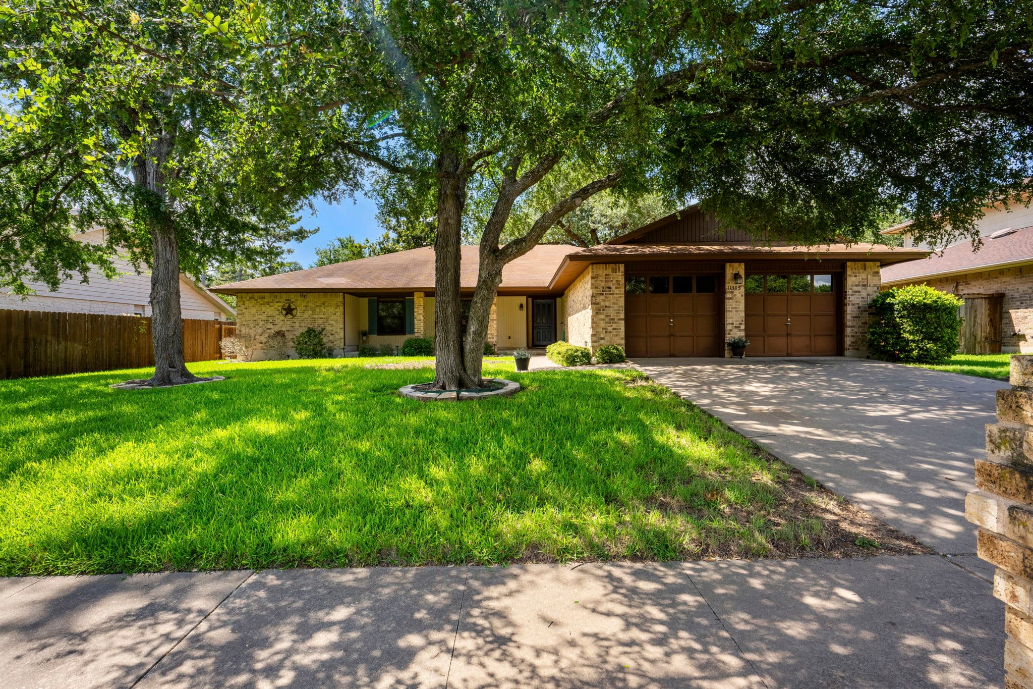 11505 D K Ranch Rd