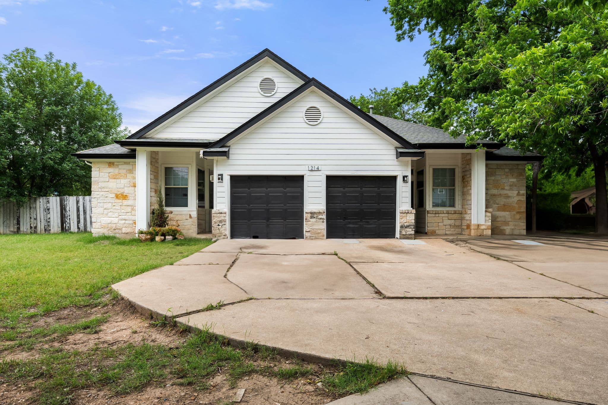 1214 Vargas Rd