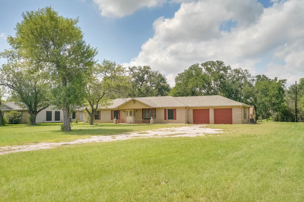 506 E Palm Valley Blvd