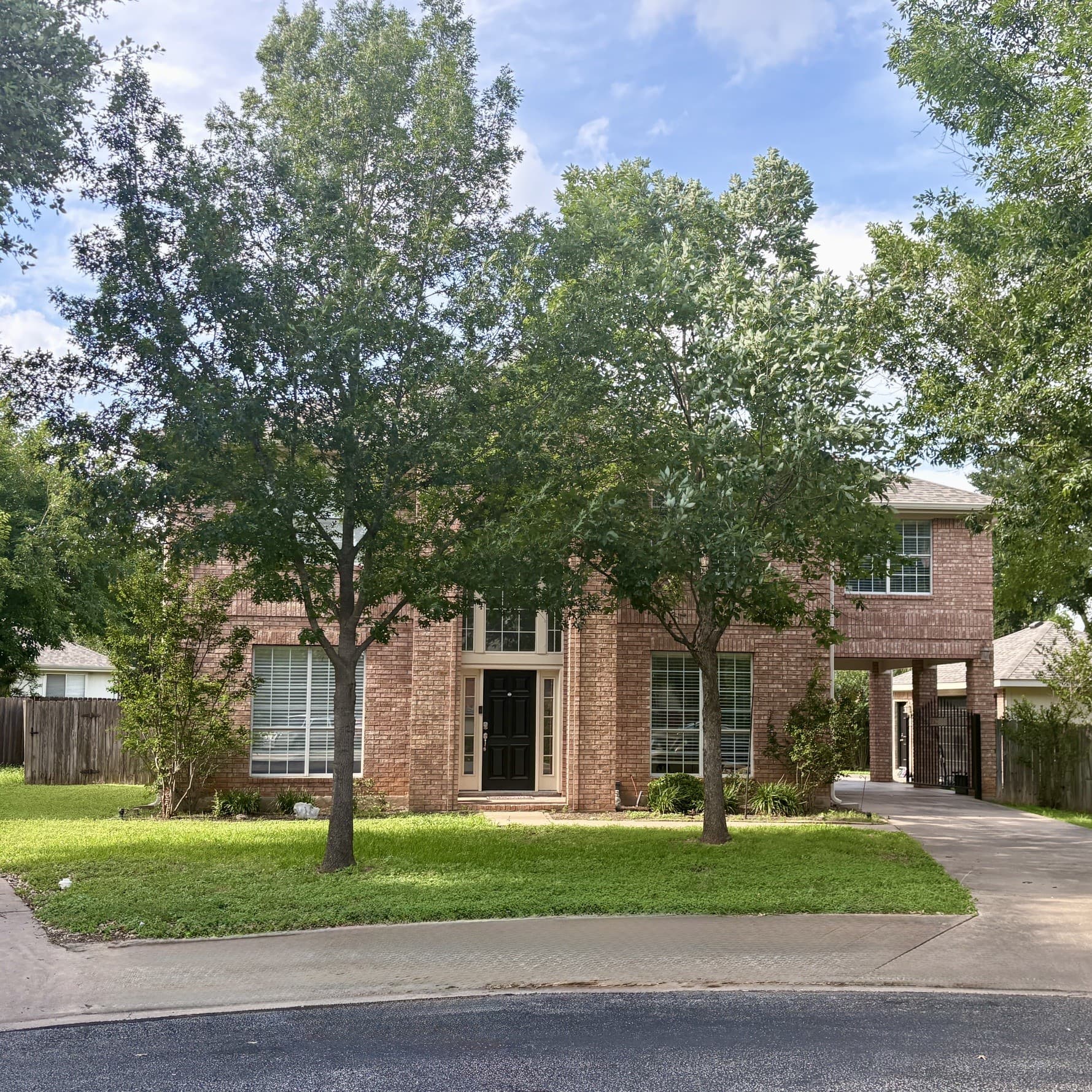 15410 Cambria Cv