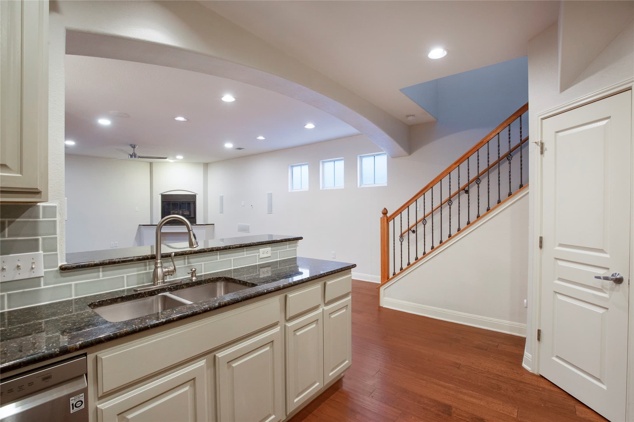Gallery image 3
