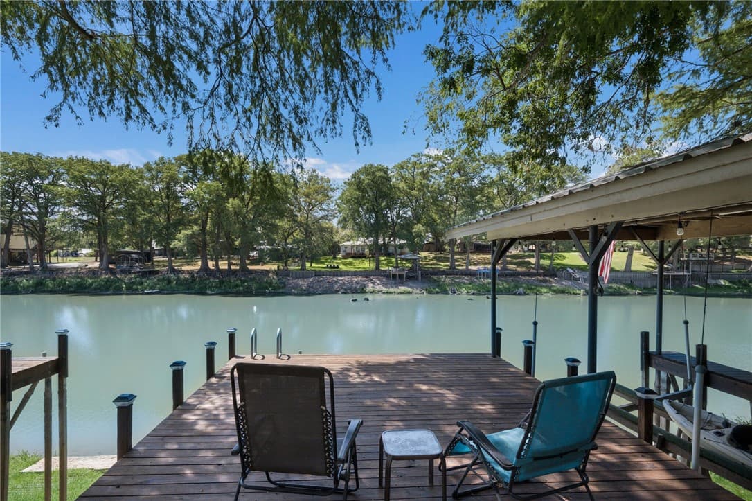 2649 Blumberg Park
