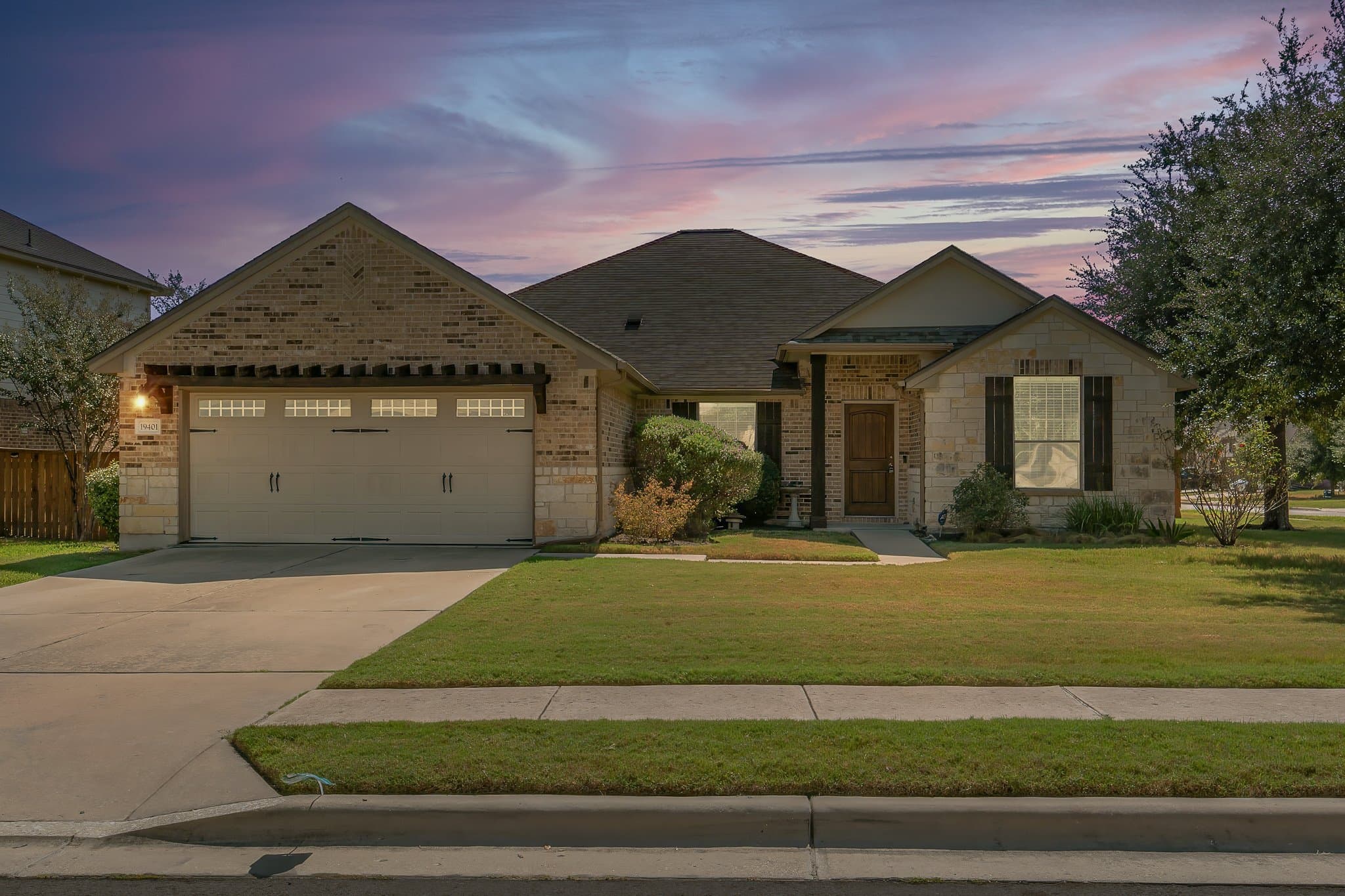 19401 Morgana Dr