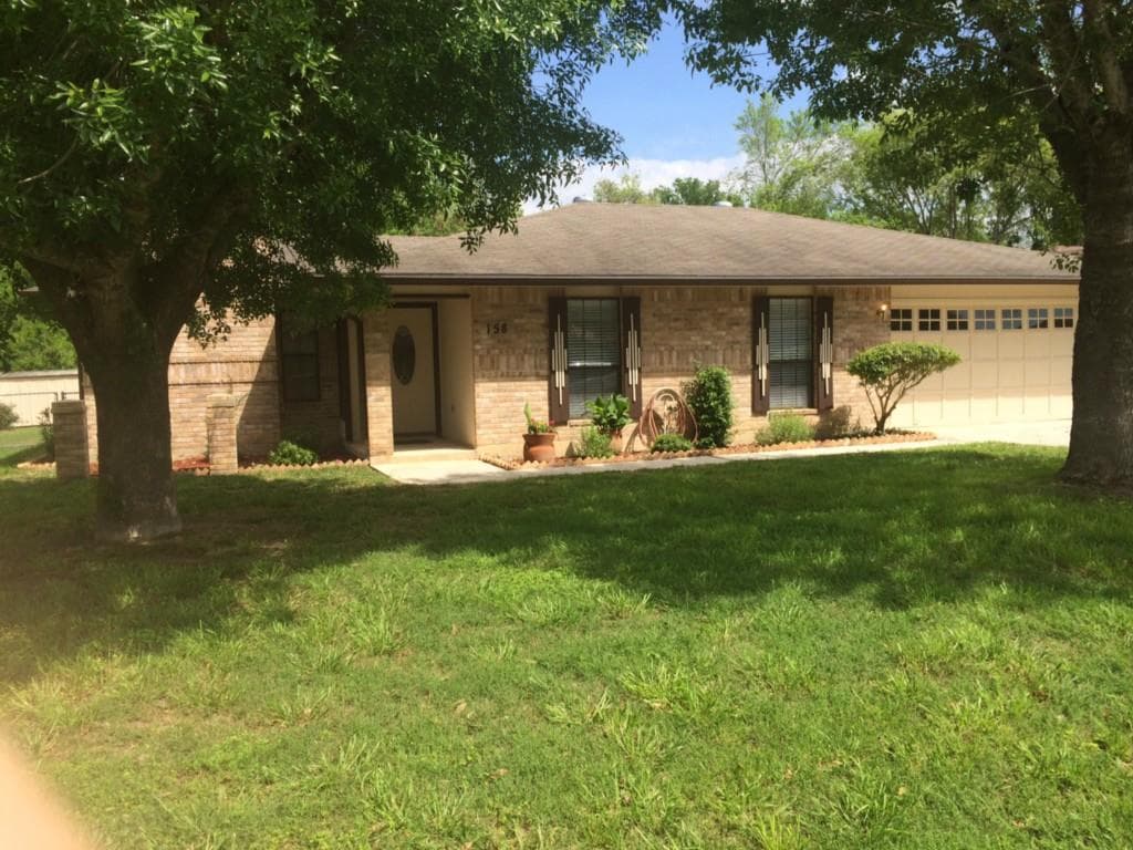 158 Forest Dr