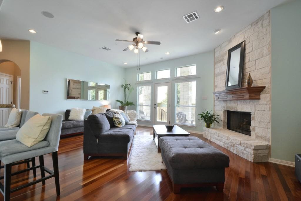 Gallery image 3