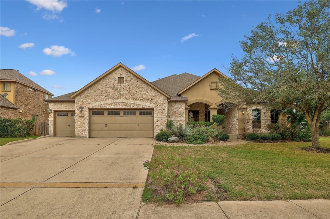 2942 Desert Candle Dr
