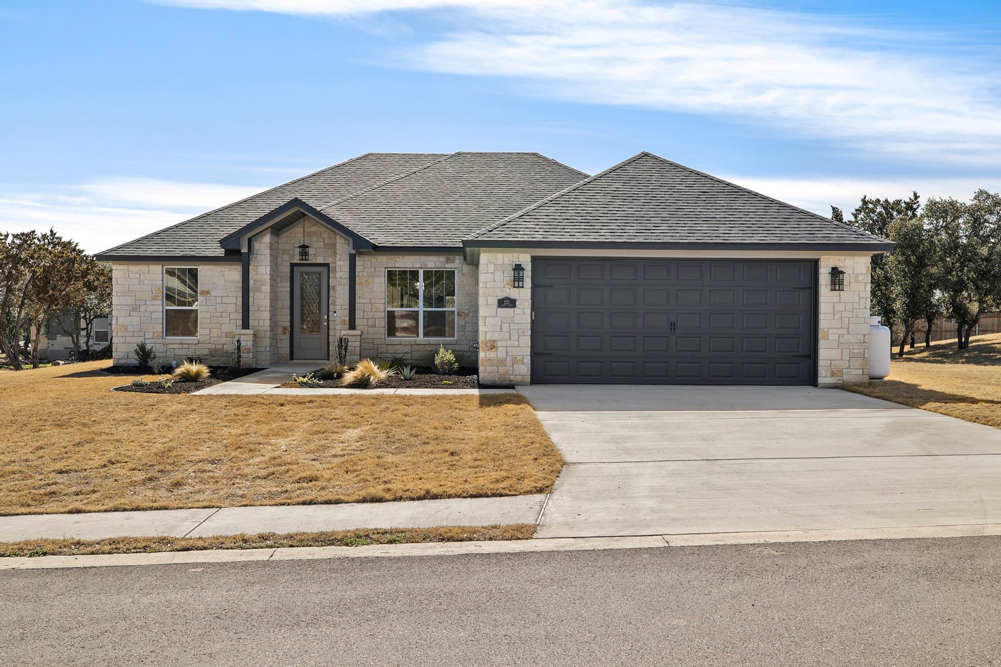 121 Aidan Ct