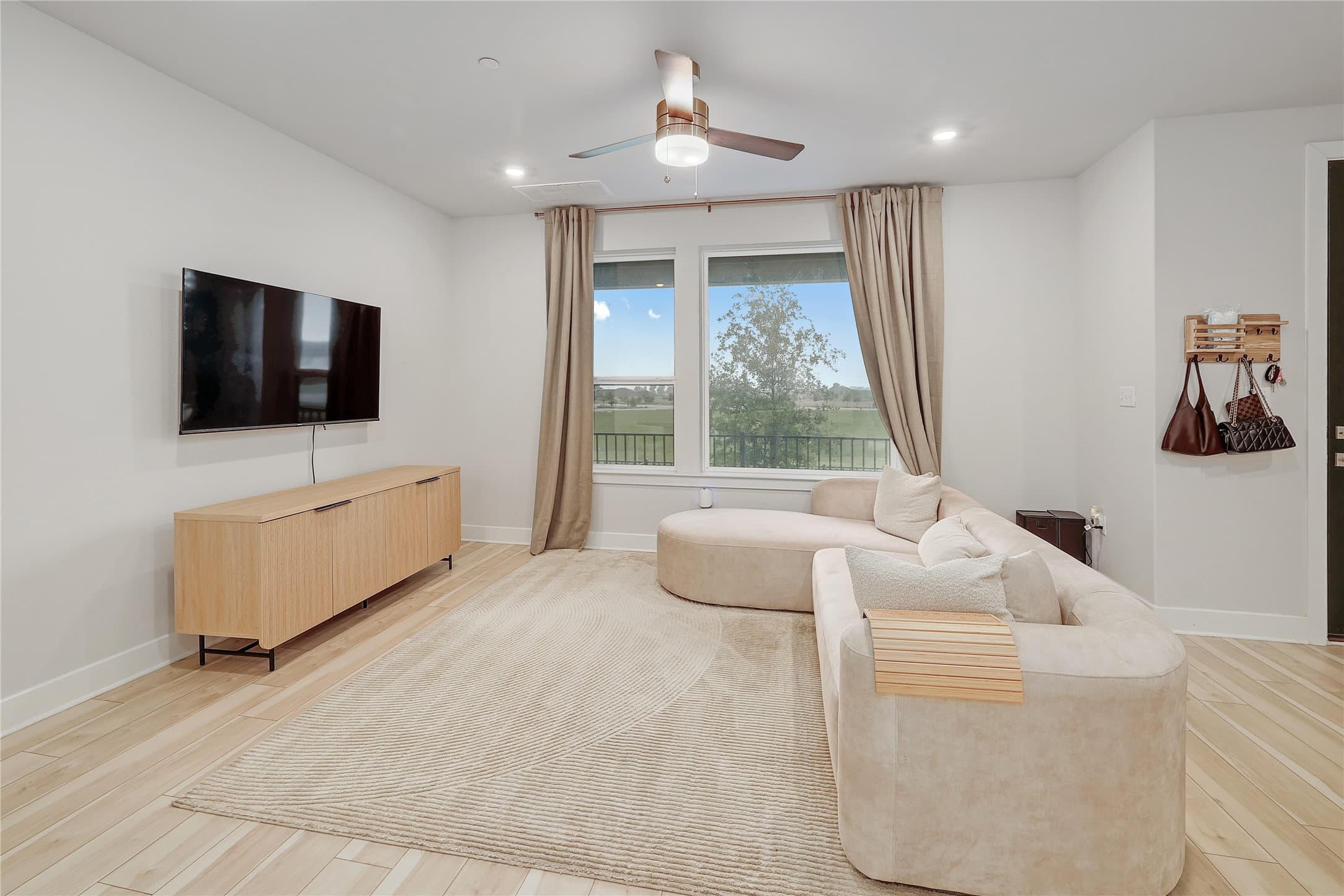 Gallery image 4
