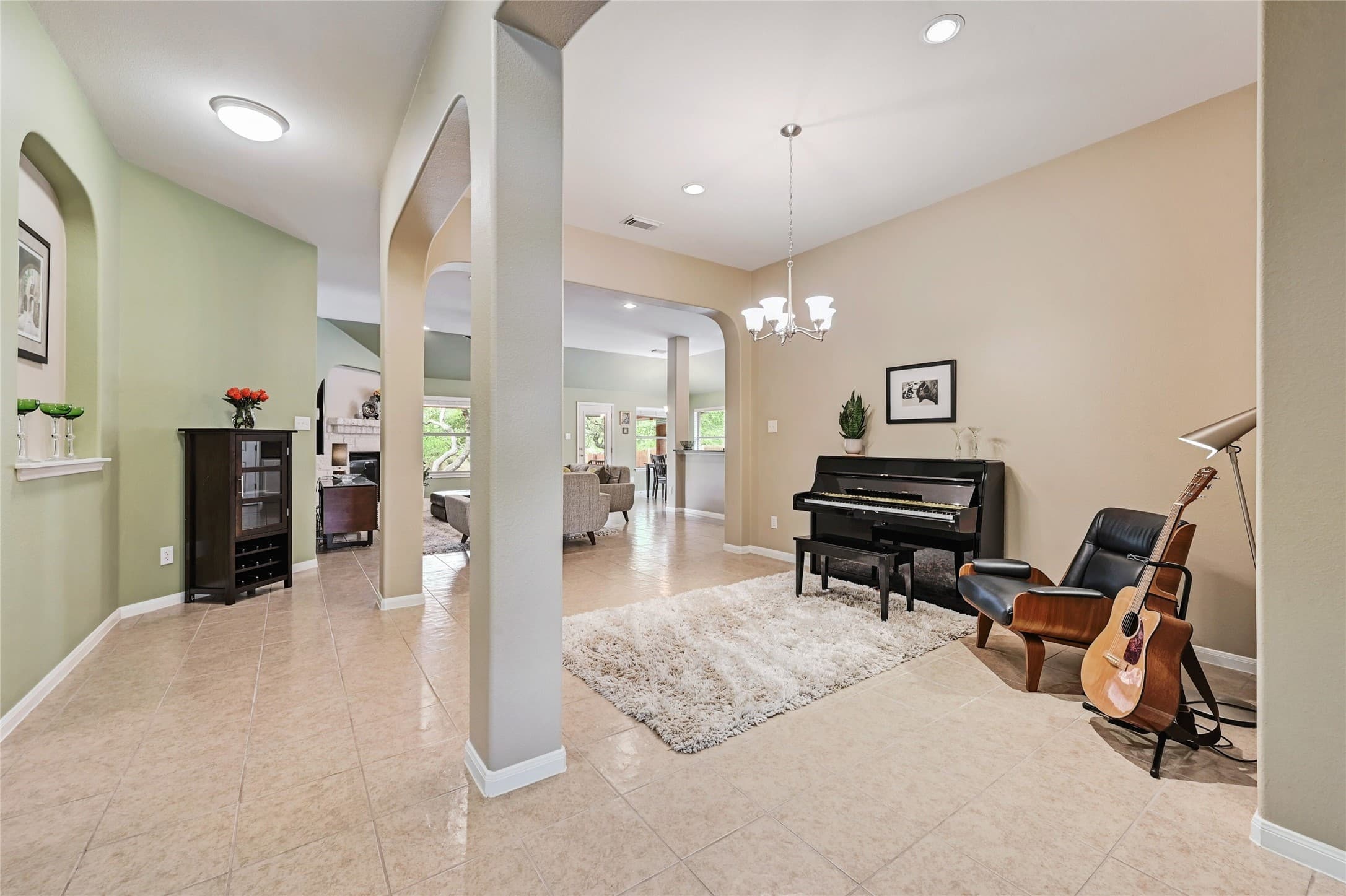Gallery image 4