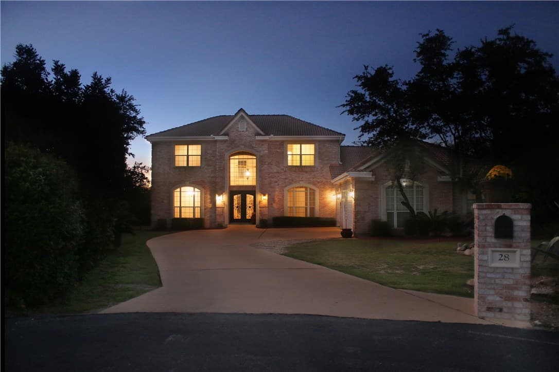 28 Camwood Trl