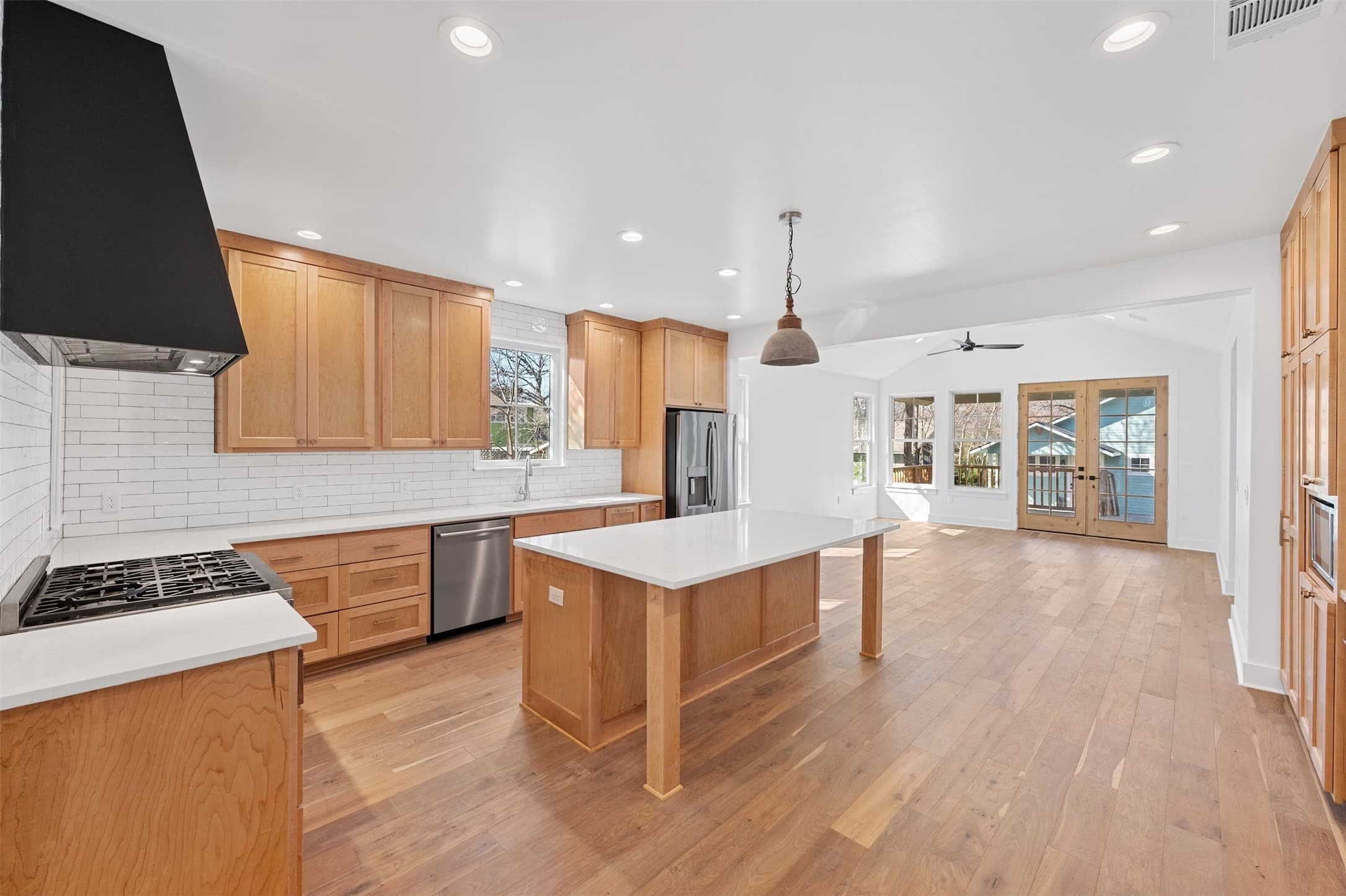 Main property image