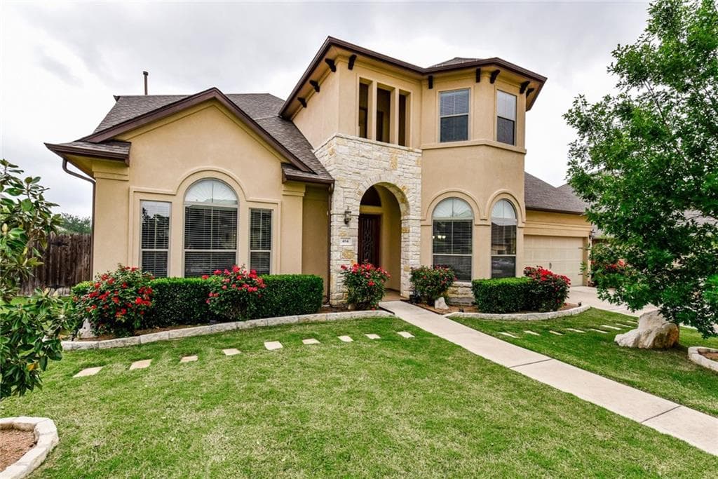464 Southern Cross Dr
