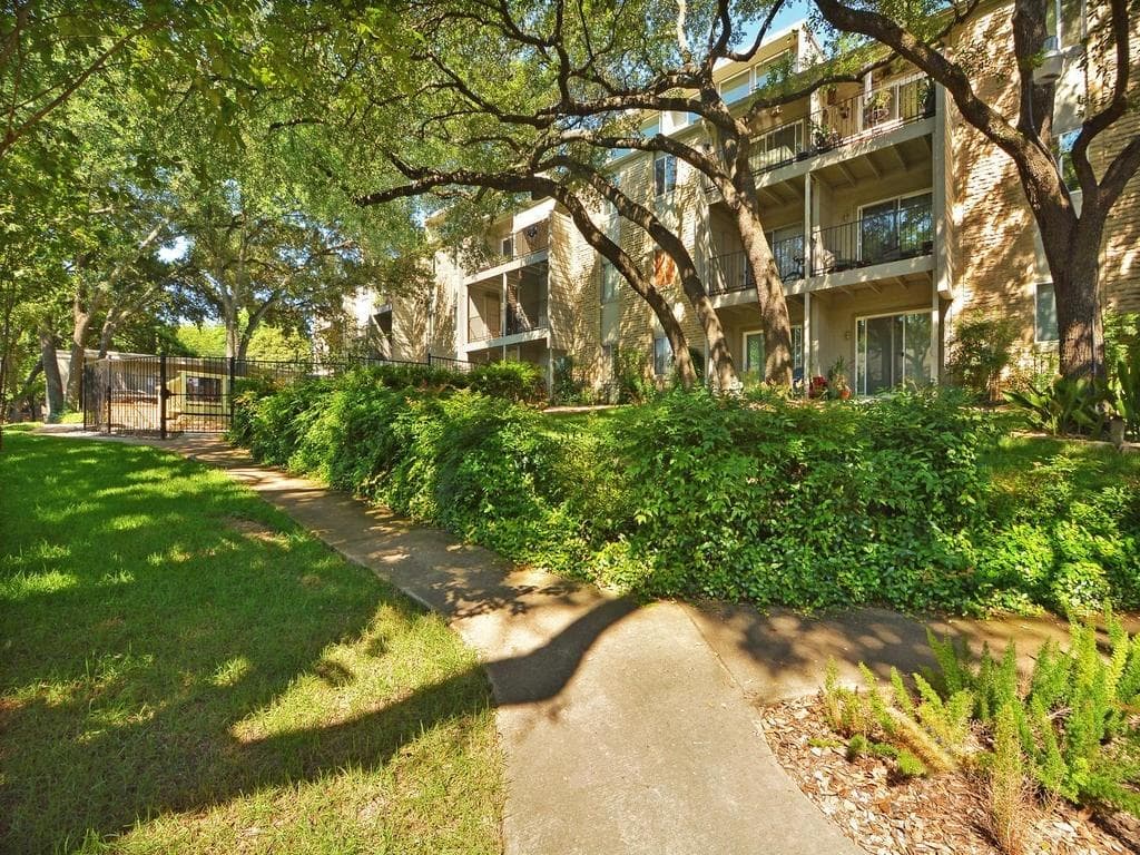3018 S 1st St Apt 113