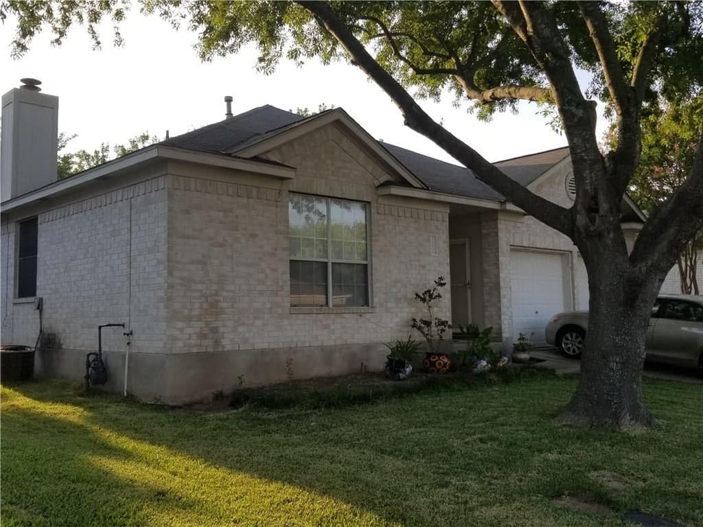 20808 Derby Day Ave