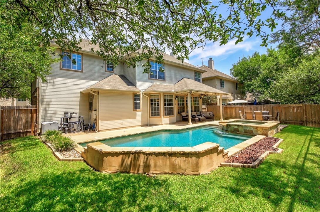 8101 Broken Branch Dr