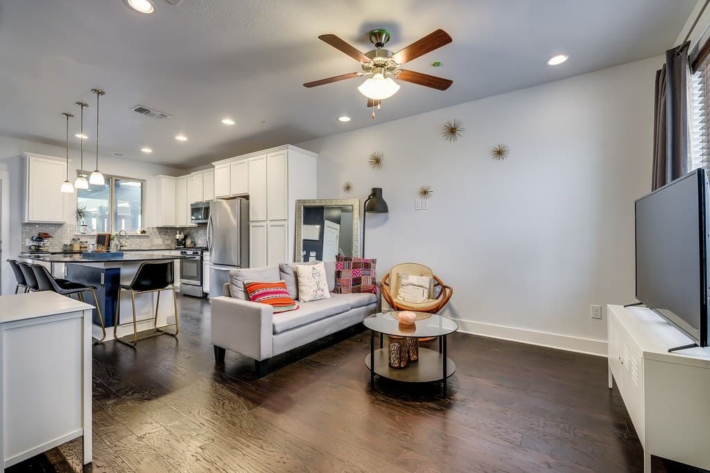 Gallery image 3