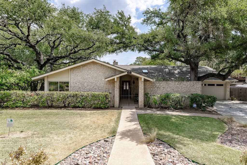 11647 River Oaks Trl