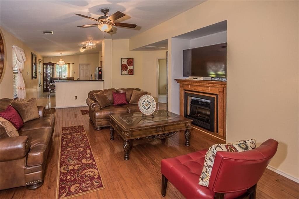 Gallery image 3