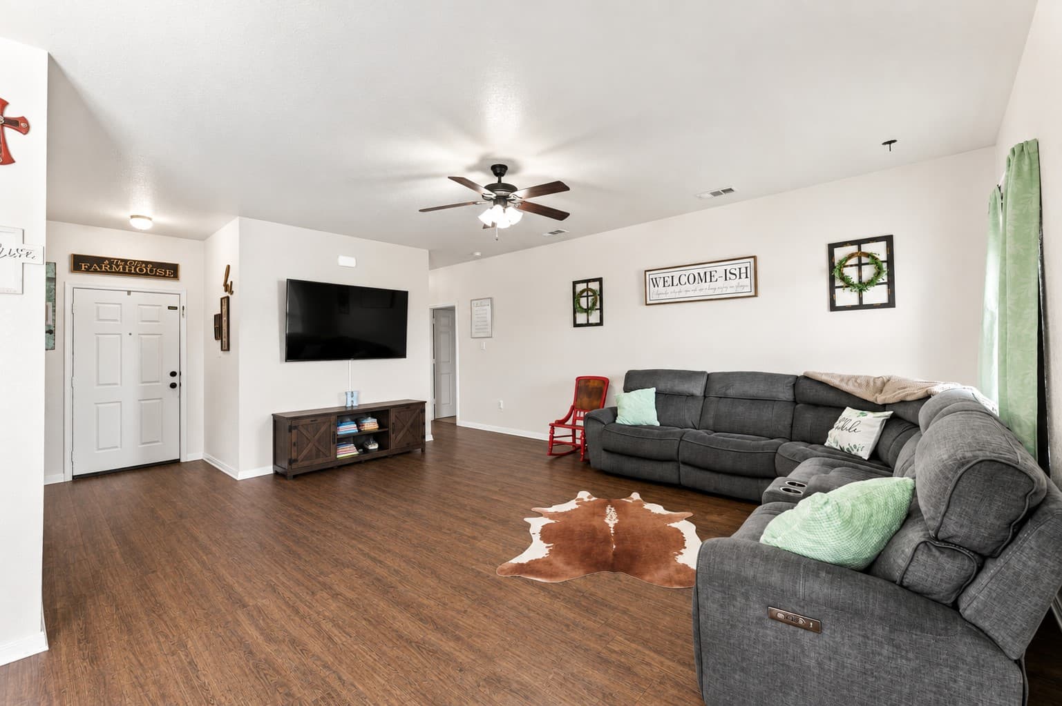 Gallery image 3